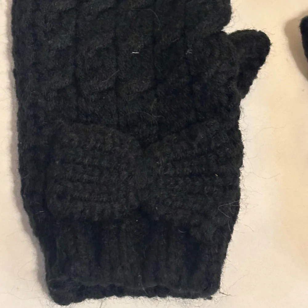Black Bow Fingerless Gloves